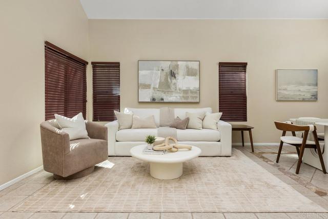 Detail Gallery Image 7 of 43 For 1715 Landing Dr, Vista,  CA 92081 - 3 Beds | 2/1 Baths