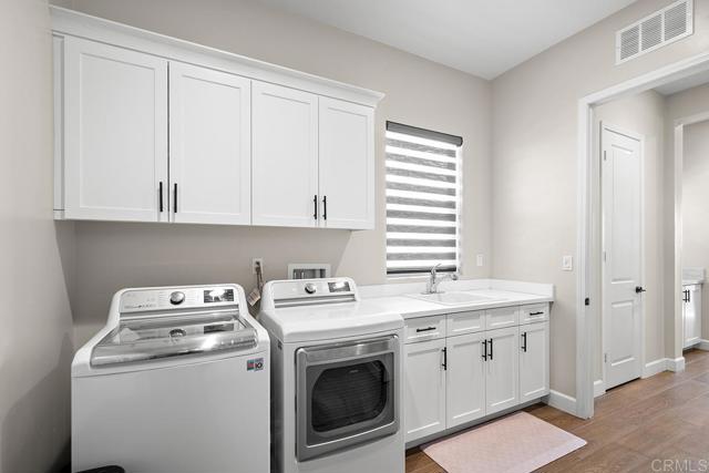 Detail Gallery Image 44 of 75 For 3224 Corte Melano, Chula Vista,  CA 91914 - 4 Beds | 3/1 Baths