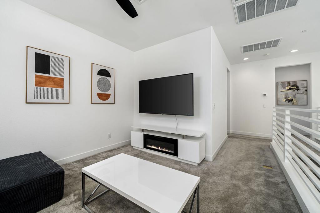 MLS #219132592DA image #13