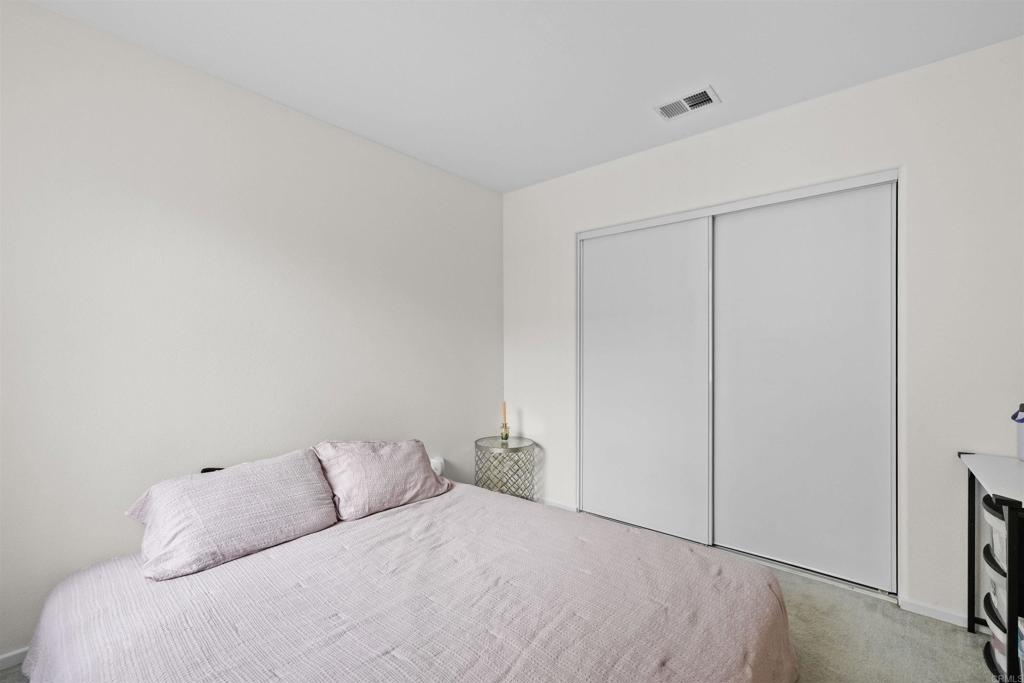 https://media.crmls.org/mediaz/d1753e5b-02ad-4c44-a711-86c46e98af49.jpg?preset=X-Large