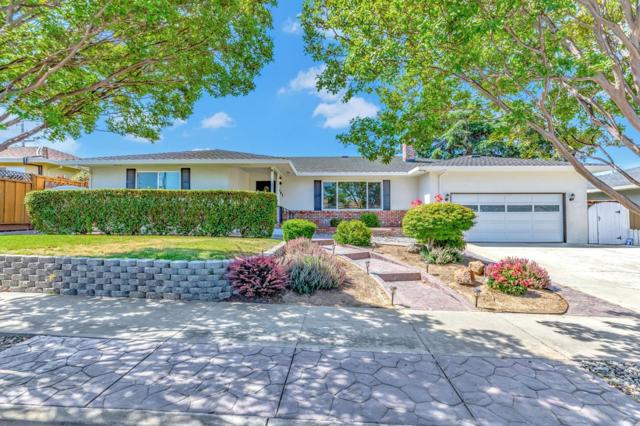 1081 Oak Street, Hollister CA: https://media.crmls.org/mediaz/d175f7c2-6c0f-4111-9468-e009c1b0c23a.jpg
