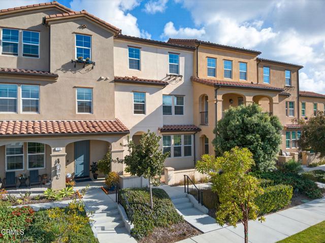 127 Klamath Street, Ventura CA: https://media.crmls.org/mediaz/d176c8a2-0131-418d-844b-c2463ad3add6.jpg