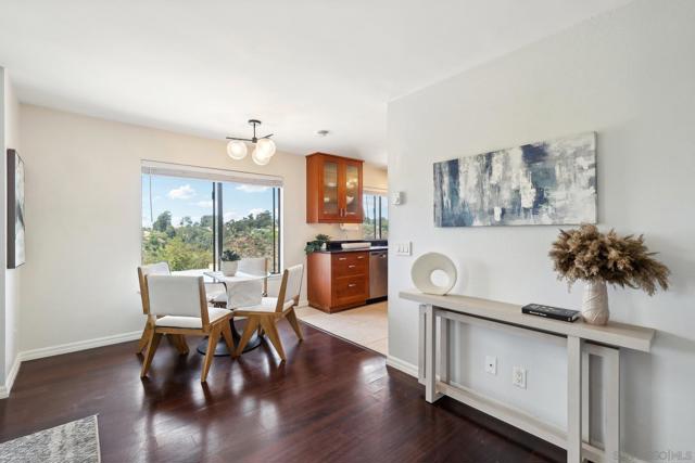 Image 8 of 39 For 4253 5th Ave