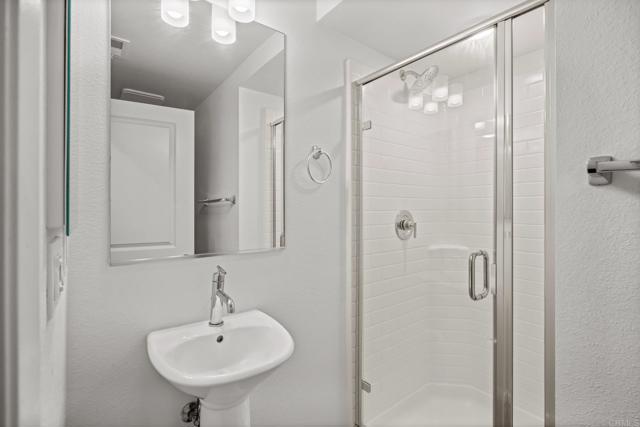 408 Carina, Escondido CA: https://media.crmls.org/mediaz/d177e637-21c1-4757-a265-18cff6bf563c.jpg