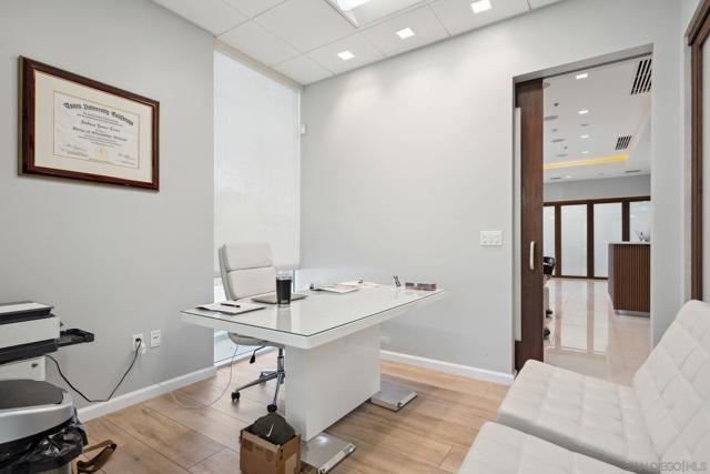 11189 Sorrento Valley Rd, San Diego CA: https://media.crmls.org/mediaz/d178cfd1-c72d-4bf0-8db8-613dcf1fc45c.jpg