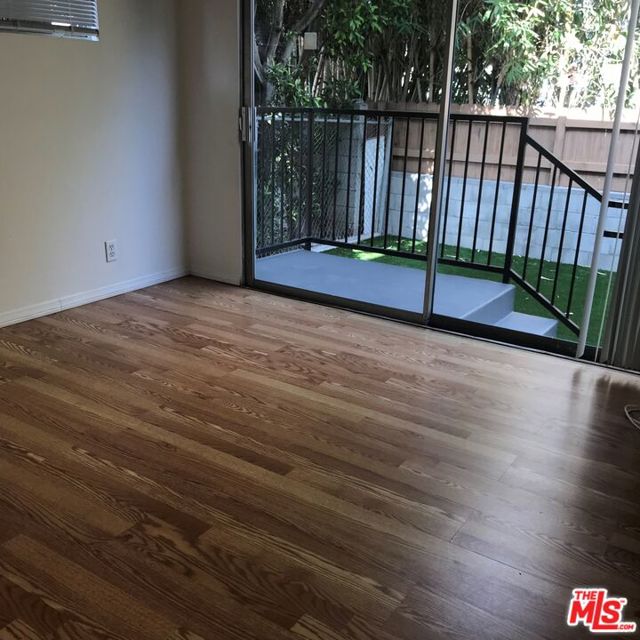 1466 S Canfield Avenue, Los Angeles CA: https://media.crmls.org/mediaz/d1796254-133c-4b30-9f50-26dbd79591c8.jpg