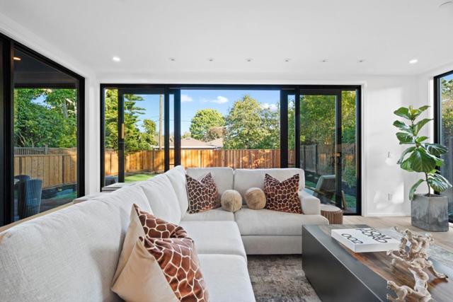 369 La Cuesta Drive, Portola Valley CA: https://media.crmls.org/mediaz/d179b615-ee5f-47d9-8e27-ac9ca10e8458.jpg