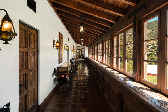 Detail Gallery Image 55 of 75 For 2940 Kuehner Dr, Simi Valley,  CA 93063 - 57 Beds | 40 Baths