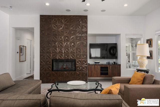 2160 N Hermosa Drive, Palm Springs, CA 92262