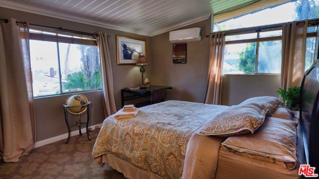 5803 Wooster Avenue, Los Angeles CA: https://media.crmls.org/mediaz/d17cf83e-a208-4c8d-a79f-42c041665251.jpg