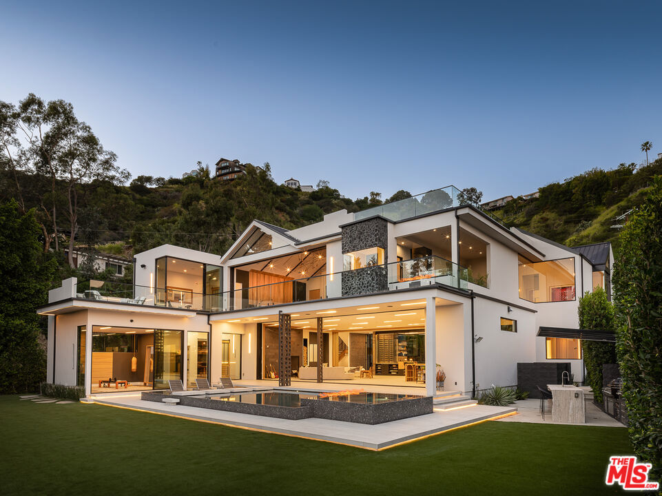 MLS #26863657 image #2