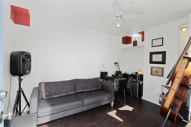 Detail Gallery Image 25 of 34 For 10517 S Normandie Ave., Los Angeles,  CA 90044 - 3 Beds | 1/1 Baths