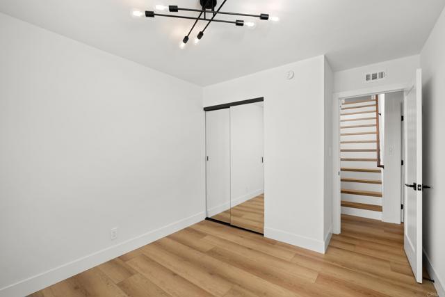 Image 15 of 32 For 7070 Glenflora Avenue