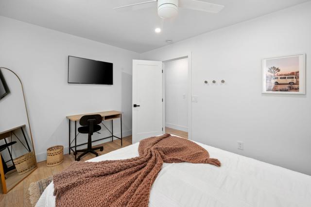51605 Avenida Carranza, La Quinta CA: https://media.crmls.org/mediaz/d18032ee-f14d-4a16-9751-966ece98e7e1.jpg