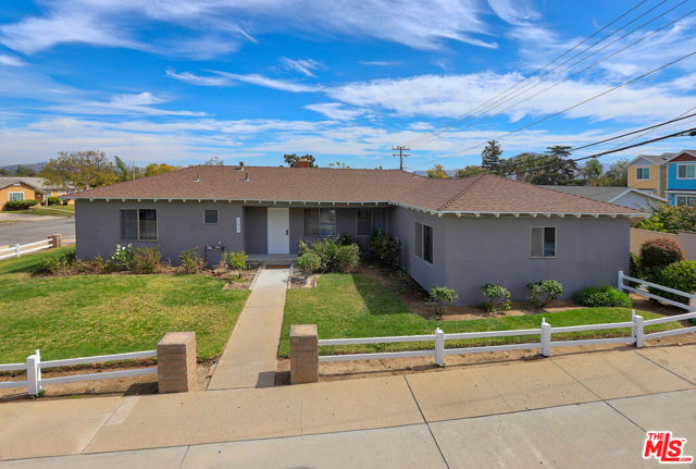 390 FULTON Street photo 2