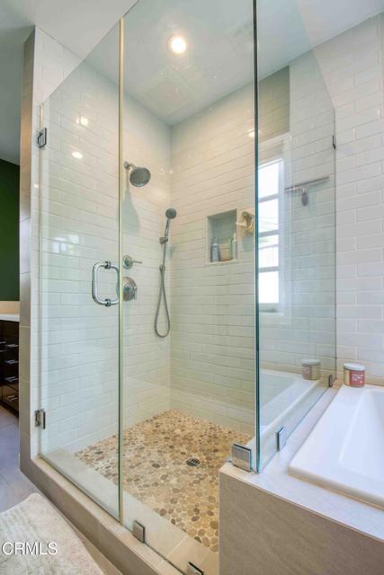 Detail Gallery Image 33 of 50 For 1014 Stearns Dr, Los Angeles,  CA 90035 - 3 Beds | 3 Baths