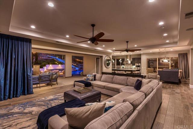 543 Ledge Street, San Marcos CA: https://media.crmls.org/mediaz/d1884213-cbb6-4ac6-ade8-4b530ff52165.jpg