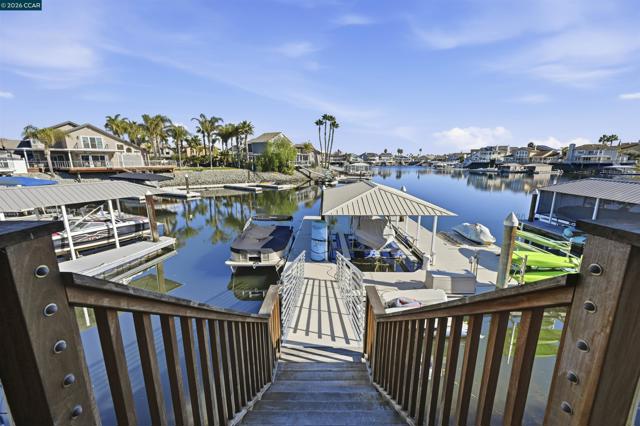 1963 Windward Pt, Discovery Bay CA: https://media.crmls.org/mediaz/d1898888-84b2-4499-b07f-cc83f8cfdca2.jpg