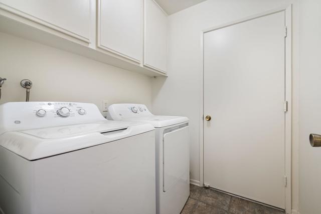 72499 Sandstone Lane, Palm Desert CA: https://media.crmls.org/mediaz/d1899d0a-0198-4e29-9c58-7edad647fc6d.jpg