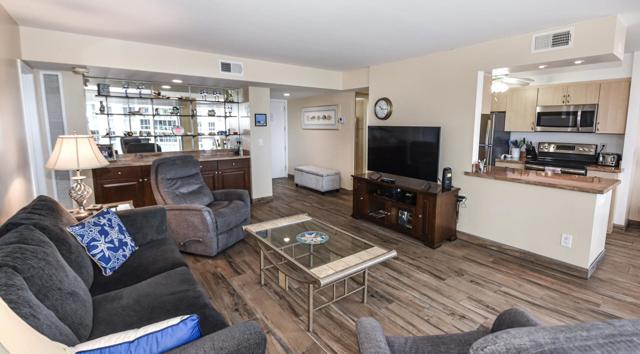 1770 Avenida Del Mundo, Coronado CA: https://media.crmls.org/mediaz/d18b6c2c-c8de-4514-96a7-f5ae200ad8a6.jpg