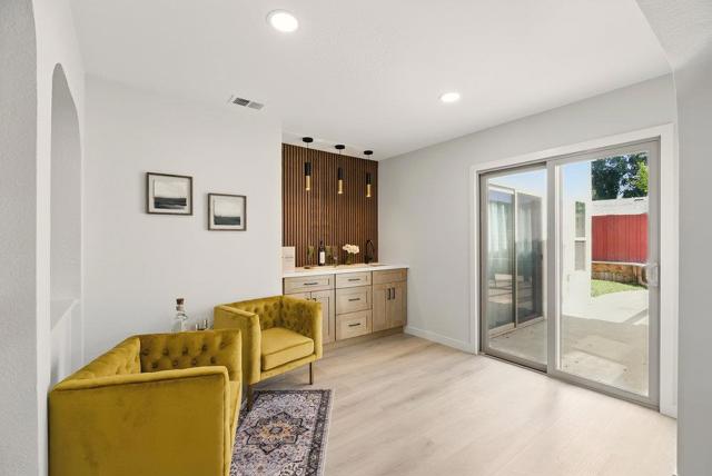 1180 Peterson Drive, Gilroy CA: https://media.crmls.org/mediaz/d18c8d59-63f3-4031-926c-bb0e8cb0edb9.jpg