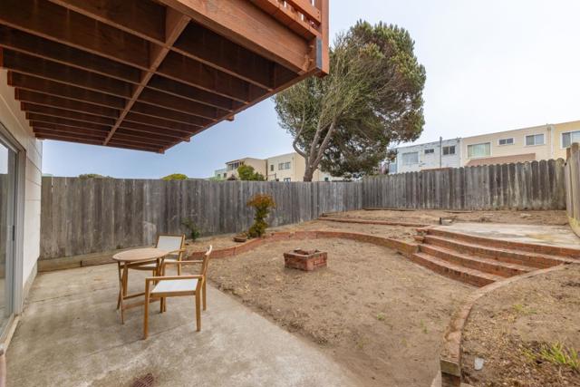2070 42nd Avenue, San Francisco CA: https://media.crmls.org/mediaz/d18ccaf6-eef0-4f73-a821-5bd346806edb.jpg