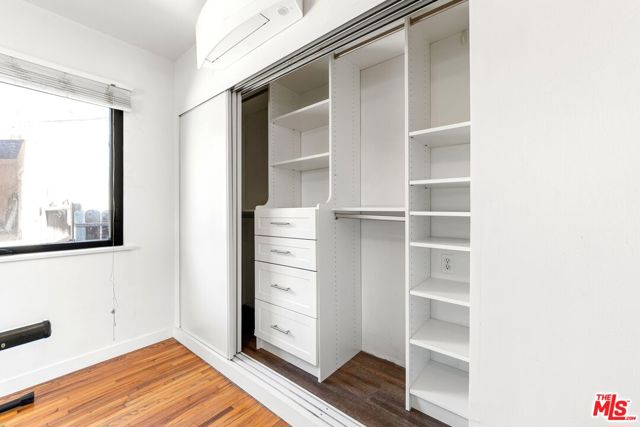 2342 S Garth Avenue, Los Angeles CA: https://media.crmls.org/mediaz/d18dca87-bd39-4397-ae85-9130f43a222d.jpg