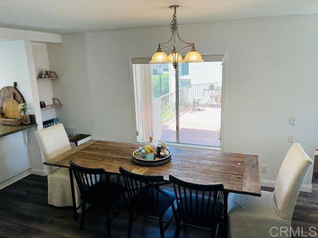 2520 Navarra Drive, Carlsbad CA: https://media.crmls.org/mediaz/d18e0f40-a003-433f-93a0-b0fe51faf023.jpg