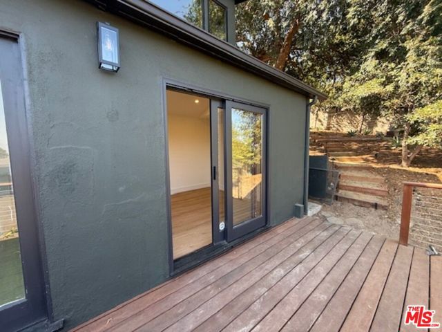 2467 Silver Ridge Avenue, Los Angeles CA: https://media.crmls.org/mediaz/d18e67c6-910e-47ab-a81c-517b77a4be06.jpg