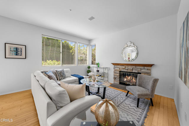 Detail Gallery Image 12 of 41 For 2521 Ironstone St, Oxnard,  CA 93036 - 4 Beds | 3 Baths