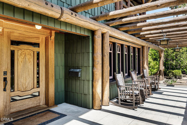 Detail Gallery Image 6 of 60 For 1361 Ridge Way, Pasadena,  CA 91106 - 5 Beds | 4/2 Baths