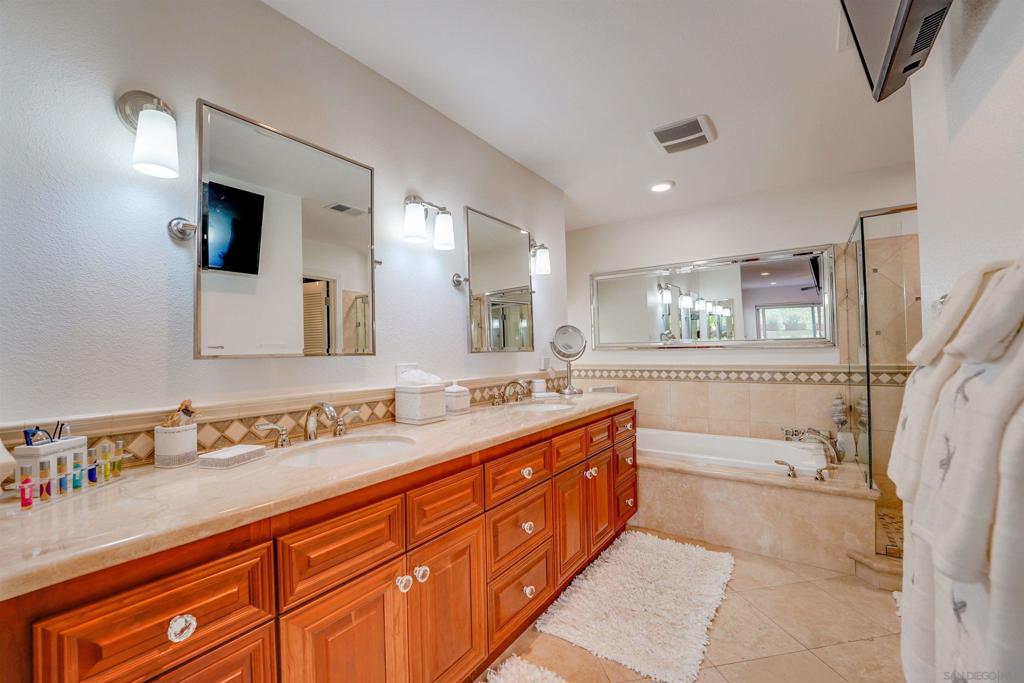 8121 Camino Del Sol - photo 14