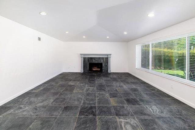 8686 Cliffridge Ave., La Jolla CA: https://media.crmls.org/mediaz/d1927c7d-1068-4b27-97d9-e8208af3276d.jpg