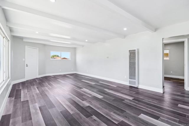 1947 D Avenue, National City CA: https://media.crmls.org/mediaz/d1930afb-6550-458a-8756-1180caf15037.jpg