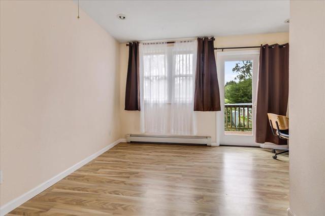 71 Spring Road, Royal Oaks CA: https://media.crmls.org/mediaz/d194dc62-c341-4187-afad-eccb14fbdc23.jpg