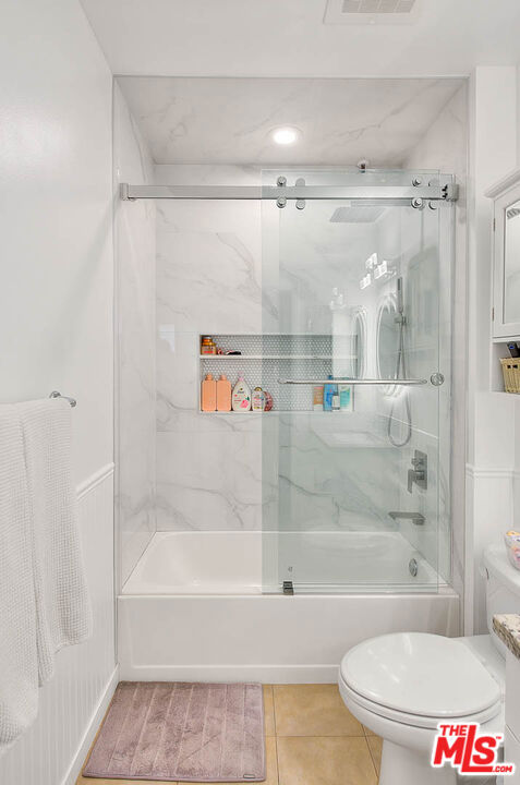 13020 Pacific, Playa Vista CA: https://media.crmls.org/mediaz/d1960280-c1dd-4b12-8700-da78cedde972.jpg