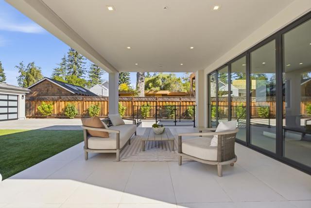 543 Tennyson Avenue, Palo Alto CA: https://media.crmls.org/mediaz/d196a08c-e057-4977-9a60-c420221c467e.jpg