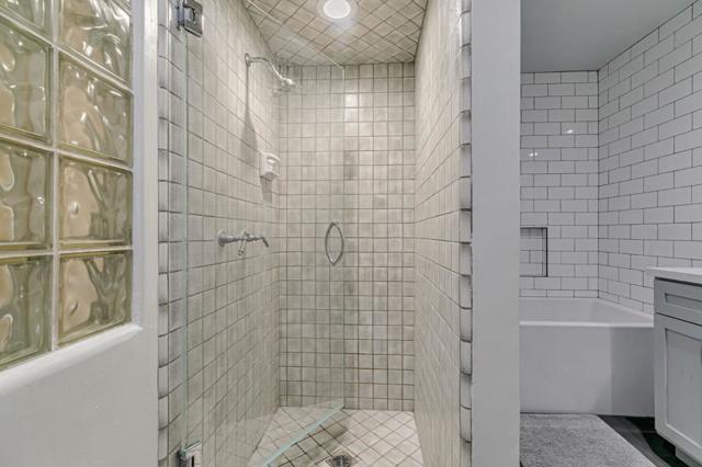 Image 58 of 90 For 130 17th Street