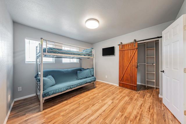 12340 Lakeshore Drive, Clearlake CA: https://media.crmls.org/mediaz/d1989aa1-9fda-4a57-aa56-4fb946a11be8.jpg