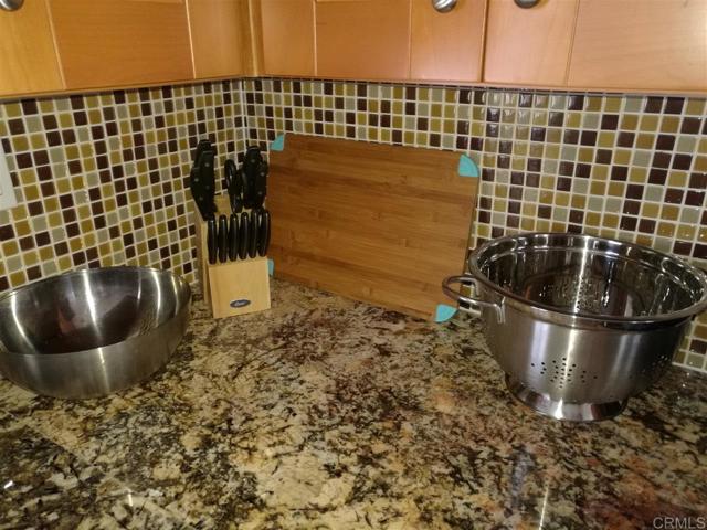 4251 Sturgeon Ct, San Diego CA: https://media.crmls.org/mediaz/d199828b-5fd7-42e6-af1f-b2cc8b280282.jpg