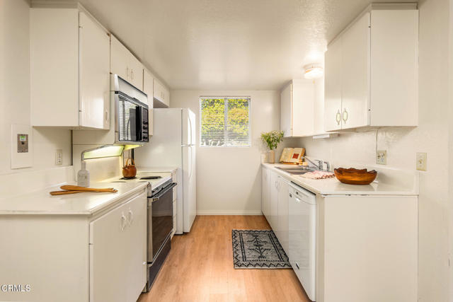 Detail Gallery Image 9 of 27 For 1141 Anita Ave, Ojai,  CA 93023 - 2 Beds | 1 Baths