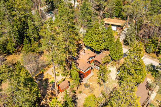 25445 Palomar Road, Idyllwild CA: https://media.crmls.org/mediaz/d19a0dea-6006-473b-9fd0-bc786efef30f.jpg