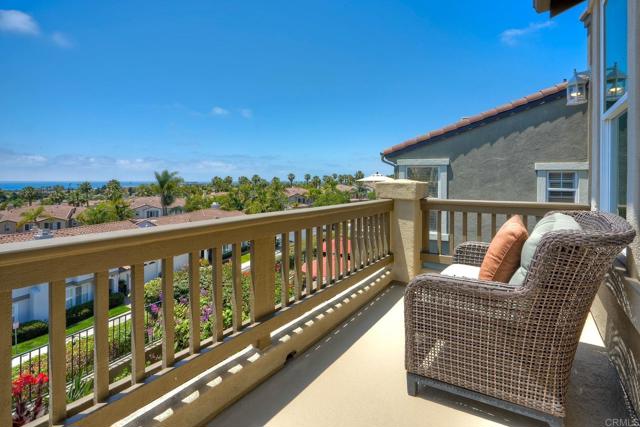 7479 Mermaid Lane, Carlsbad CA: https://media.crmls.org/mediaz/d19aa6da-953a-4b59-b164-08ca6f008fc5.jpg