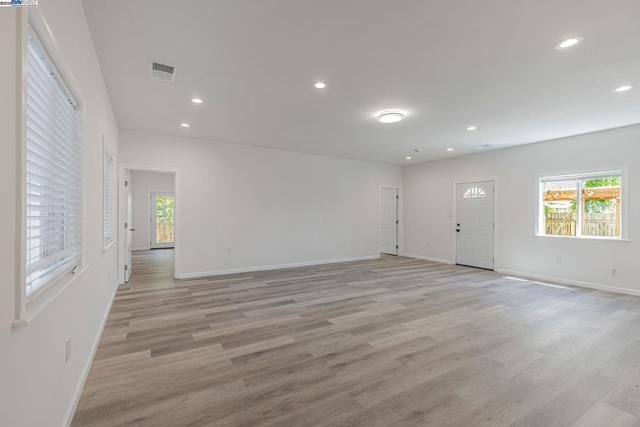 2056 Elm St, Livermore CA: https://media.crmls.org/mediaz/d19b4b52-7638-49a8-bc3a-aa909f25f520.jpg