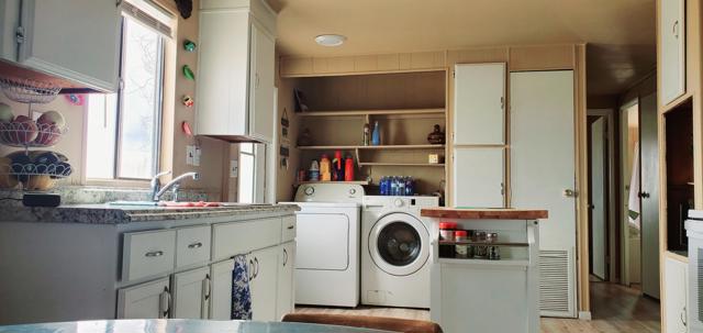 1528 Fillmore Drive, Thermal CA: https://media.crmls.org/mediaz/d19b5c34-177c-460a-b0d7-bf80792666a3.jpg