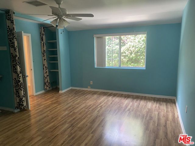 Image 16 of 31 For 6648 Gaviota Avenue