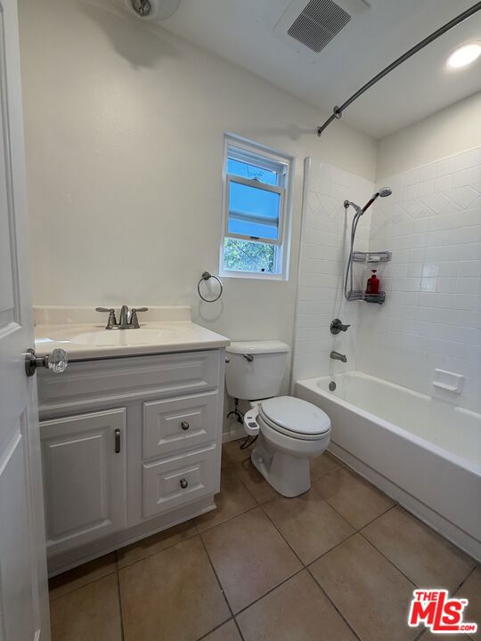 8020 Cora Street photo 39