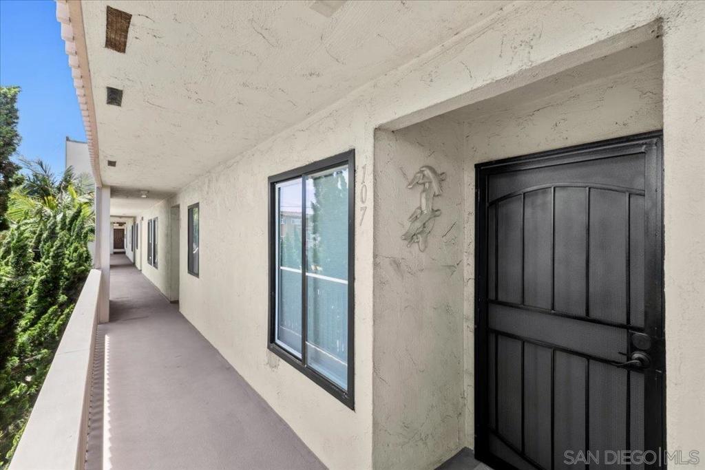 5015 Santa Cruz Ave - photo 9