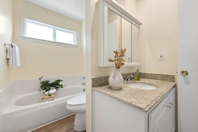 3070 Baronscourt Way, San Jose CA: https://media.crmls.org/mediaz/d1a0a17a-6ed5-4d46-94fd-3bed6b043711.jpg