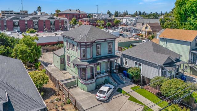 2310 Pacific Avenue, Alameda CA: https://media.crmls.org/mediaz/d1a1d8e9-e11c-4953-b66d-21c429fbe7ae.jpg